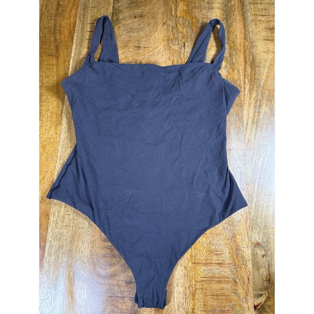 SKIMS Fits Everybody Square Neck Bodysuit M Onyx Black NWT Thong $60